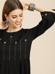 Women Black Solid Solid Round Neck Cotton A-Line Dress