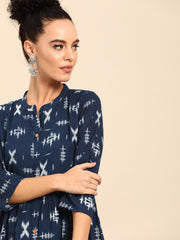 Nayo Women Blue Printed A-Line Dress