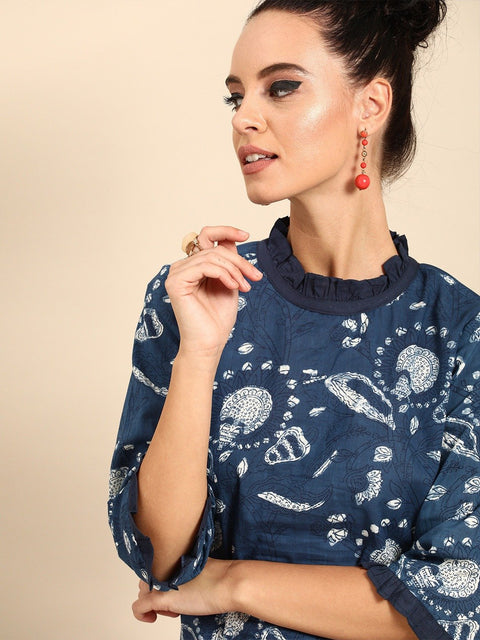 Women Blue Printed Straight Kurta With Three Quarter Sleeves