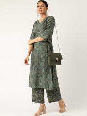 Women Sage Green Three-Quarter Sleeves Printed Straight Pure Cotton Kurta with Palazzo