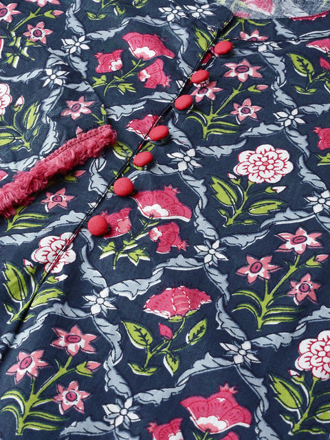 Women Blue Calf Length Three-Quarter Sleeves Straight Floral Printed Cotton Kurta