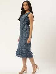 Women Blue Floral Printed Round Neck Cotton A-Line Dress