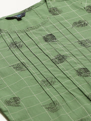 Women Green Calf Length Three-Quarter Sleeves Straight Ethnic Motifs Yoke Design Cotton Kurta