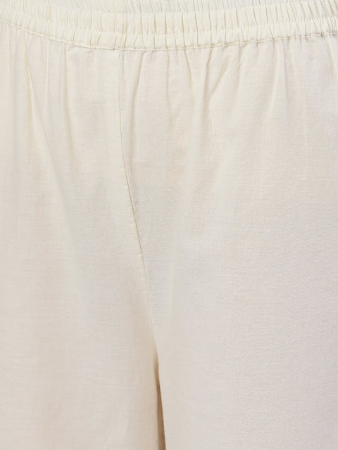 Women Off White Trouser with border print