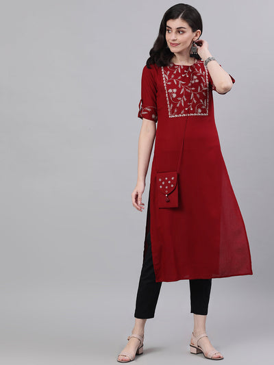 Women Maroon Calf Length Three-Quarter Sleeves Straight Woven Design Printed Viscose Rayon Kurta