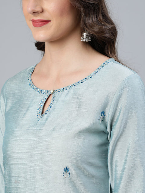 Women Pastel Blue Embroideres Straight Kurta Plazzo & Net Dupatta