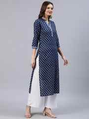 Women Indigo Blue Printed Straight Kurta With Three Quarter Sleeves