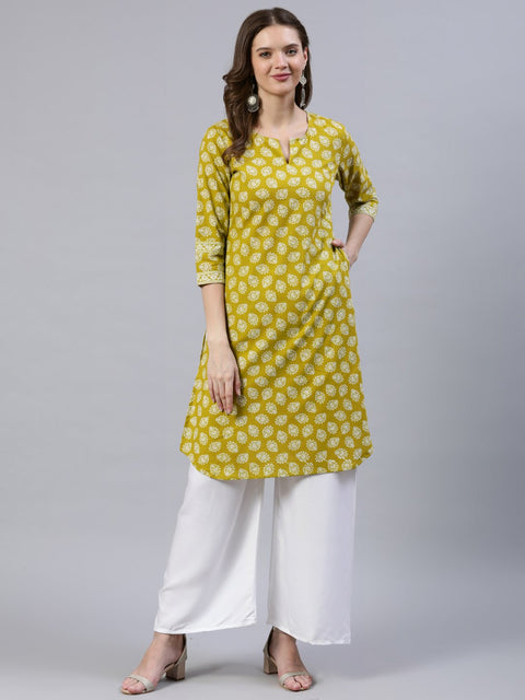 Women Green Printed Straight Kurta With Three Quarter Sleeves
