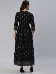 Women Black & Gold Printed Maxi Dress With Three Quarter Sleeves