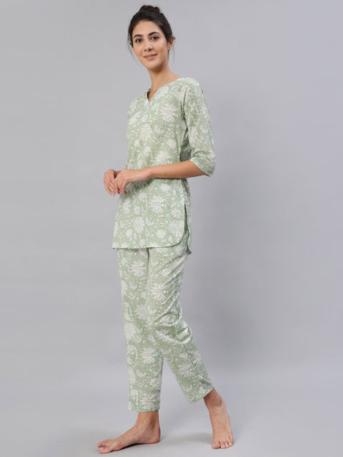 Women Green Floral Printed Night Suit Set