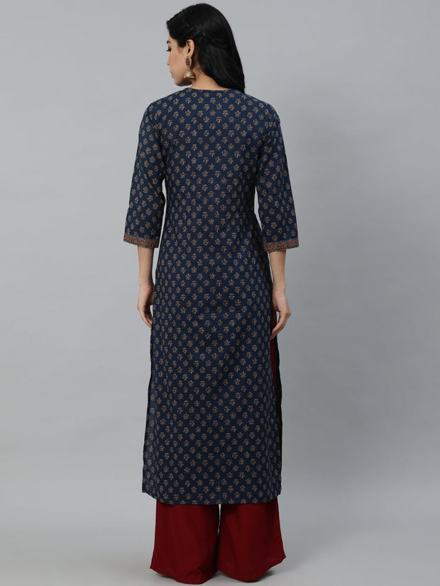 Women Navy Blue Ethnic Printed Straight kurta With Three Quarter Sleeves