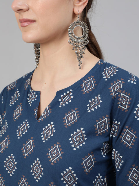 Women Blue Ethnic Printed Straight Kurta With Three Quarter Sleeves