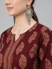 Women Burgundy Ethnic Printed Straight Kurta With Three Quarter Sleeves