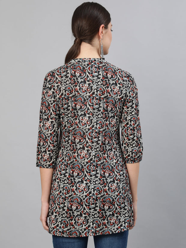 Women Black Printed Tunic With Three Quarter Sleeves