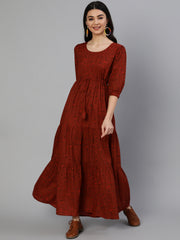 Women Maroon Printed Tiered Dress With Three Quarter Sleeves