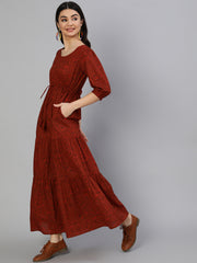 Women Maroon Printed Tiered Dress With Three Quarter Sleeves