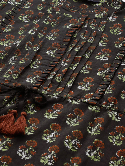 Women Black Printed Dress With Three Quarter Sleeves