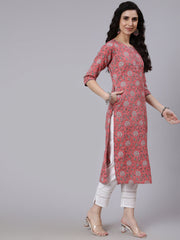 Women Pink Floral Printed Straight Kurta With Three Quarter Sleeves