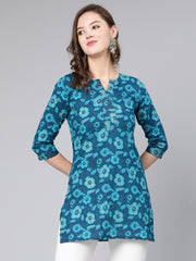 Women Blue Floral Printed Straight Tunic With Three Quarter Sleeves