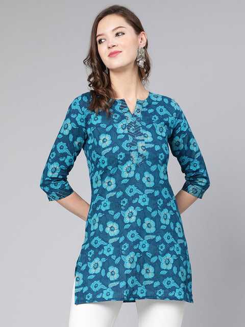 Women Blue Floral Printed Straight Tunic With Three Quarter Sleeves