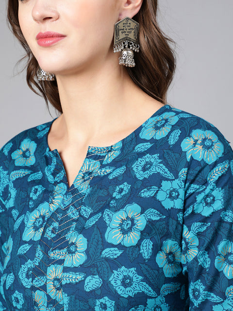 Women Blue Floral Printed Straight Tunic With Three Quarter Sleeves