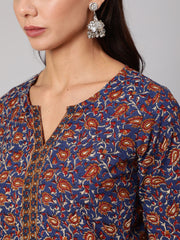 Women Blue & Beige Floral Printe Straight Kurta With Three Quarter Sleeves