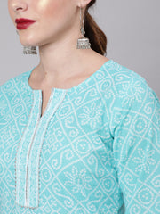 Women Aqua Blue Bandhani Printed Straight Kurta With Three Quarter Sleeves