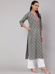 Women Grey Floral Printed Straight Kurta With Three Quarter Sleeves