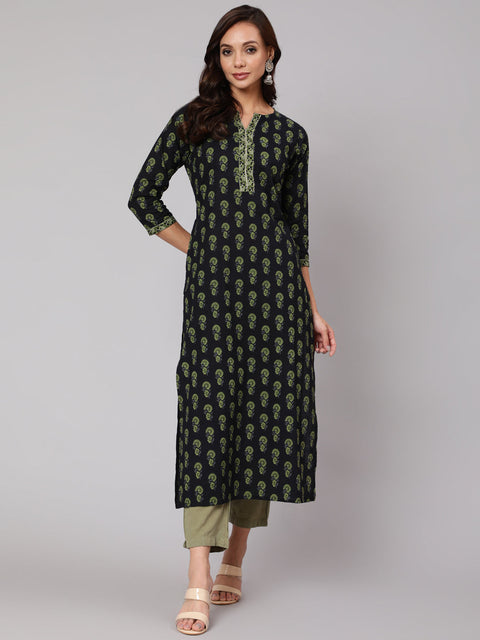 Women Blue Ethnic Printed Straight Kurta With Three Quarter Sleeves