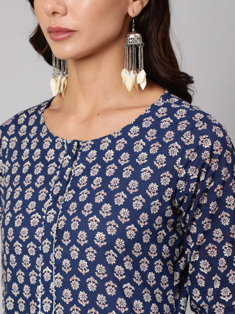 Women Blue Ethnic Printed Straight Kurta With Three Quarter Sleeves
