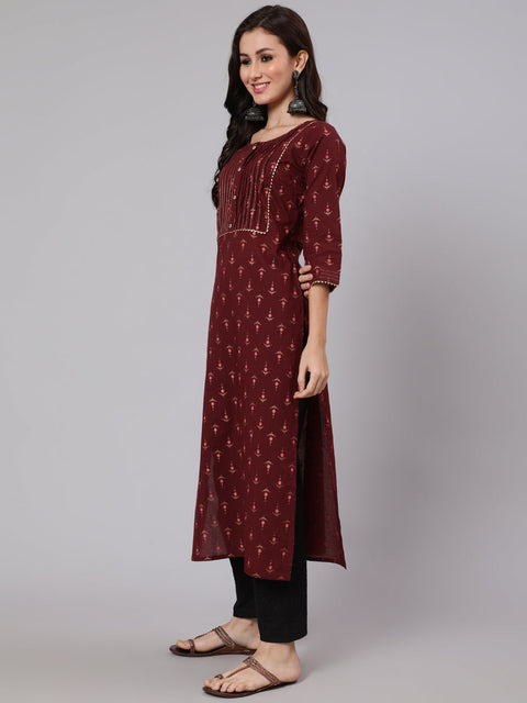 Women Burgundy Ethnic Printed Straight Kurta With Three Quarter Sleeves