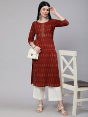 Women Maroon Ethnic Printed Straight Kurta With Three Quarter Sleeves