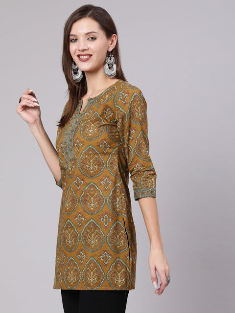 Women Green Ethnic Printed Straight Tunic With Three Quarter Sleeves