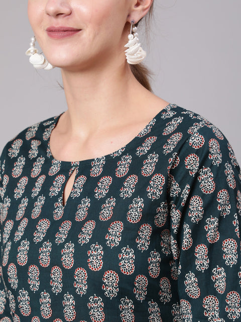 Women Green Ethnic Printed Straight Tunic With Three Quarter Sleeves