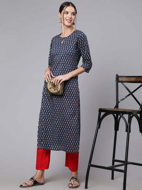 Women Blue Printed straight kurta with three quarter sleeves