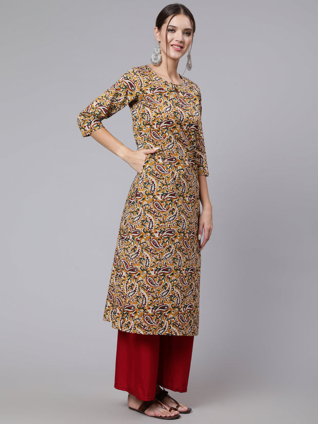 Women Yellow Printed straight kurta with three quarter sleeves