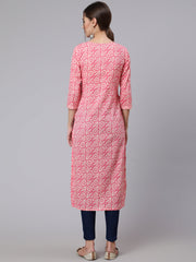 Women Pink Printed straight kurta with three quarter sleeves