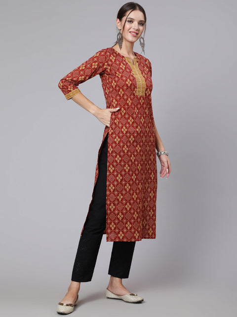 Women Maroon Printed straight kurta with three quarter sleeves