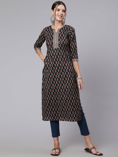 Women Black Printed straight kurta with three quarter sleeves