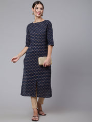 Women Blue Printed straight kurta with three quarter sleeves