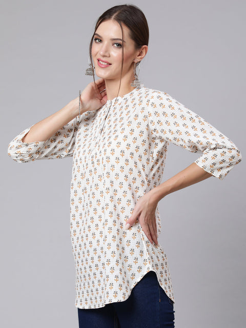 Women Off-White Straight Tunic With Three Quaretr Sleeves