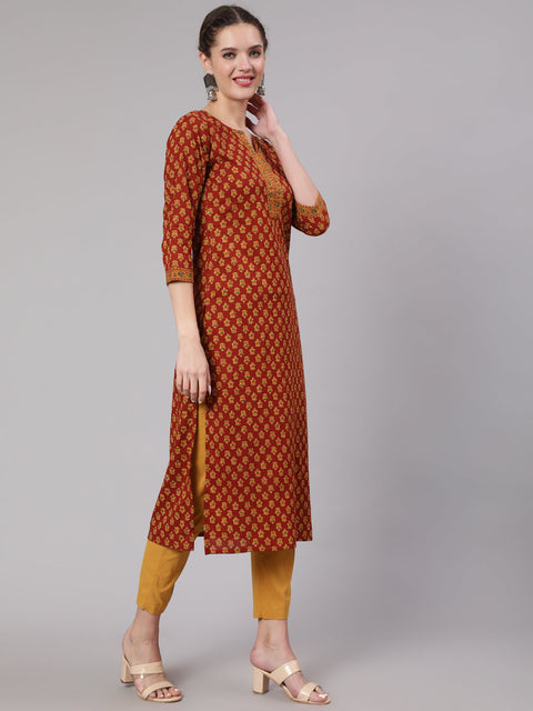 Women Maroon Ethnic Printed Straight Kurta With Three Quarter Sleeves