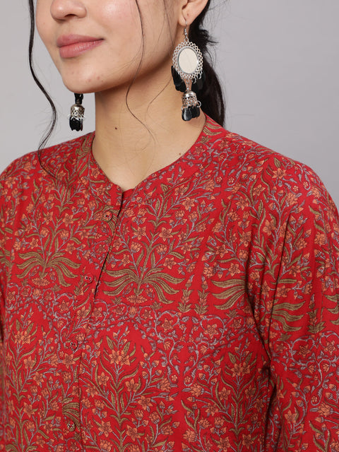 Women Red Printed Straight Kurta With Three Quarter Sleeves