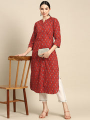 Women Red Straight Kurta With Three Quarter Sleeves