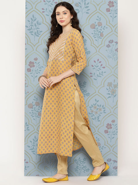 Women Mustard Straight Kurta With Three Quarter Sleeves