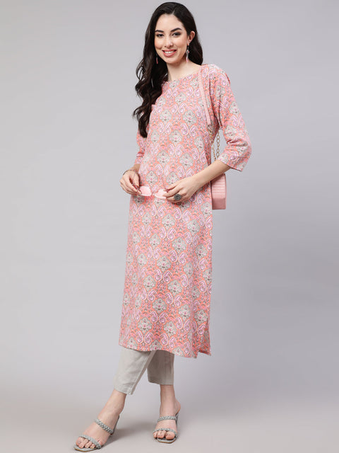 Women Pink Printed straight kurta with three quarter sleeves