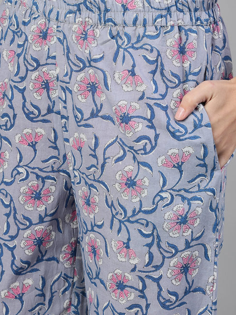 Women Grey Three-Quarter Sleeves Straight Kurta With Palazzo and Dupatta with pockets And Face Mask