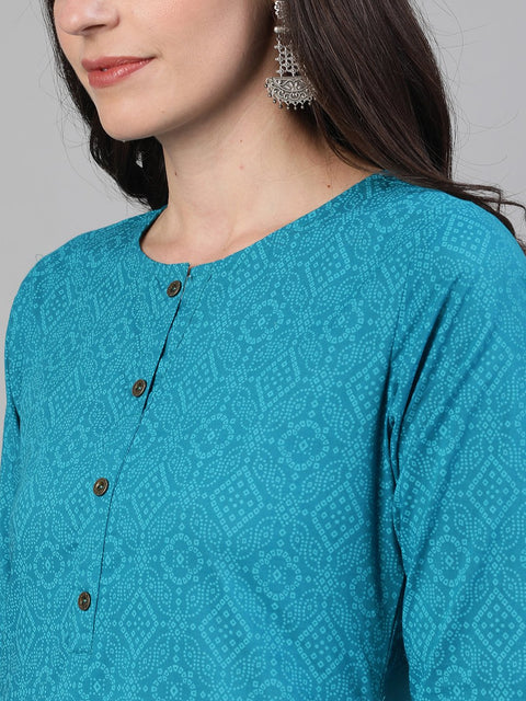 Women Firozi Calf Length Three-Quarter Sleeves Straight Bandhani Printed Cotton Kurta with pocket