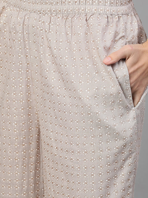 Women Taupe Three-Quarter Sleeves Straight Kurta With Palazzo with pockets And Face Mask