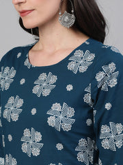 Women Blue Three-Quarter Sleeves Straight Kurta With Palazzo with pockets And Face Mask